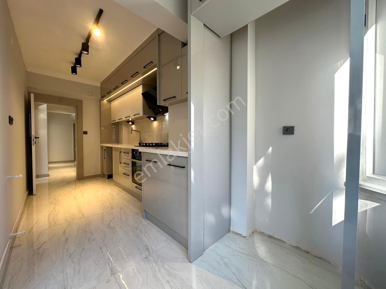 🏡 Referans'tan Akçay'da Şık Tasarımlı 2+1 Daire - Görsel 25