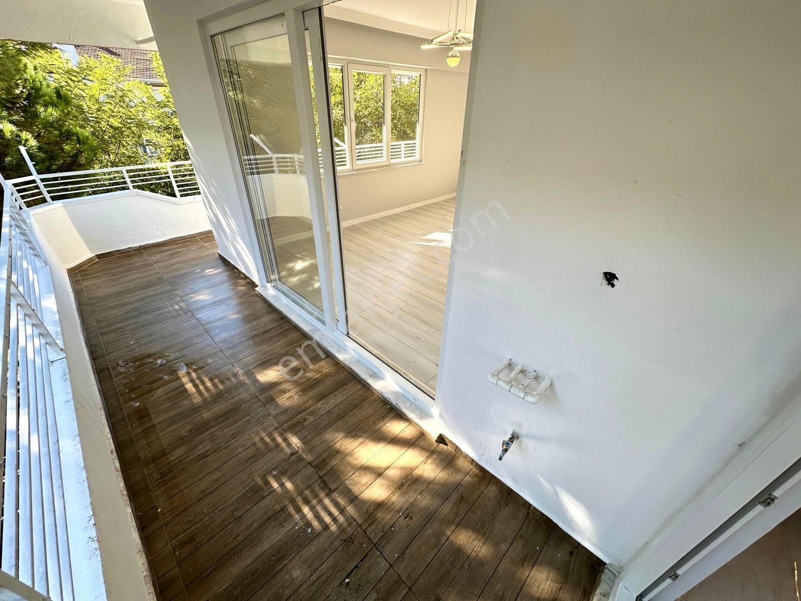 🏡 Referans'tan Akçay'da Şık Tasarımlı 2+1 Daire - Görsel 6