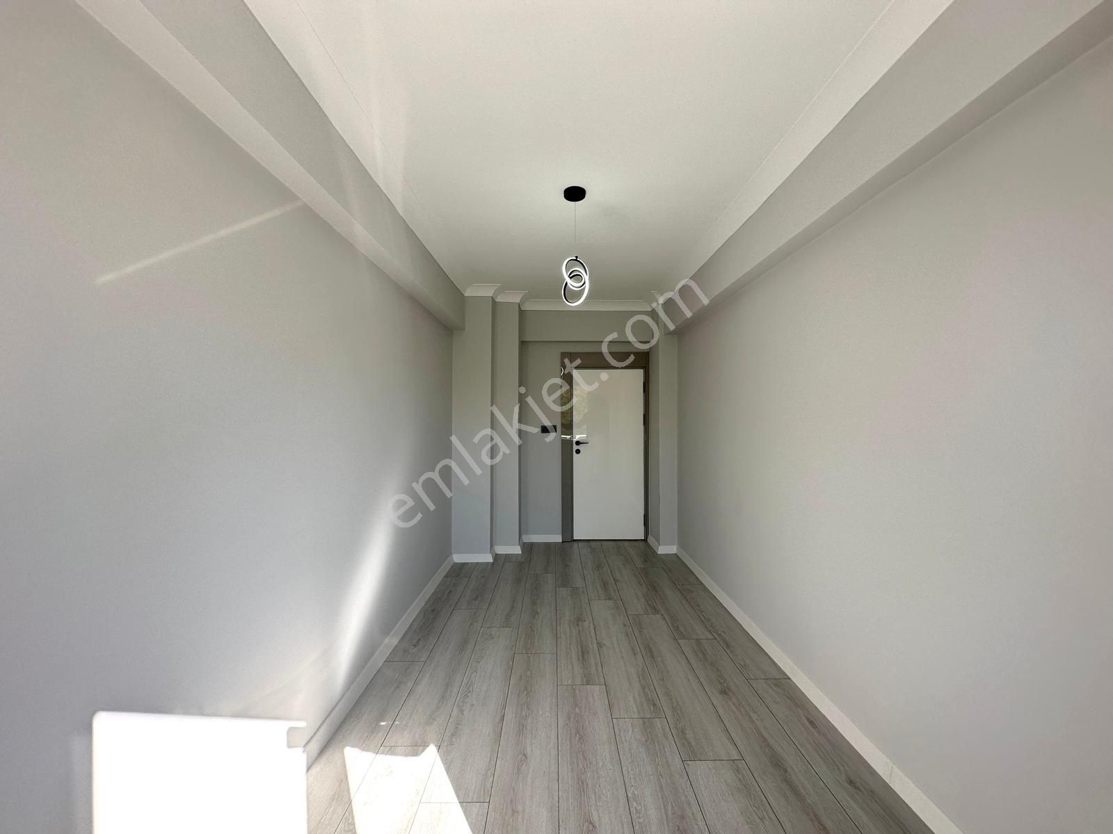 🏡 Referans'tan Akçay'da Şık Tasarımlı 2+1 Daire - Görsel 26