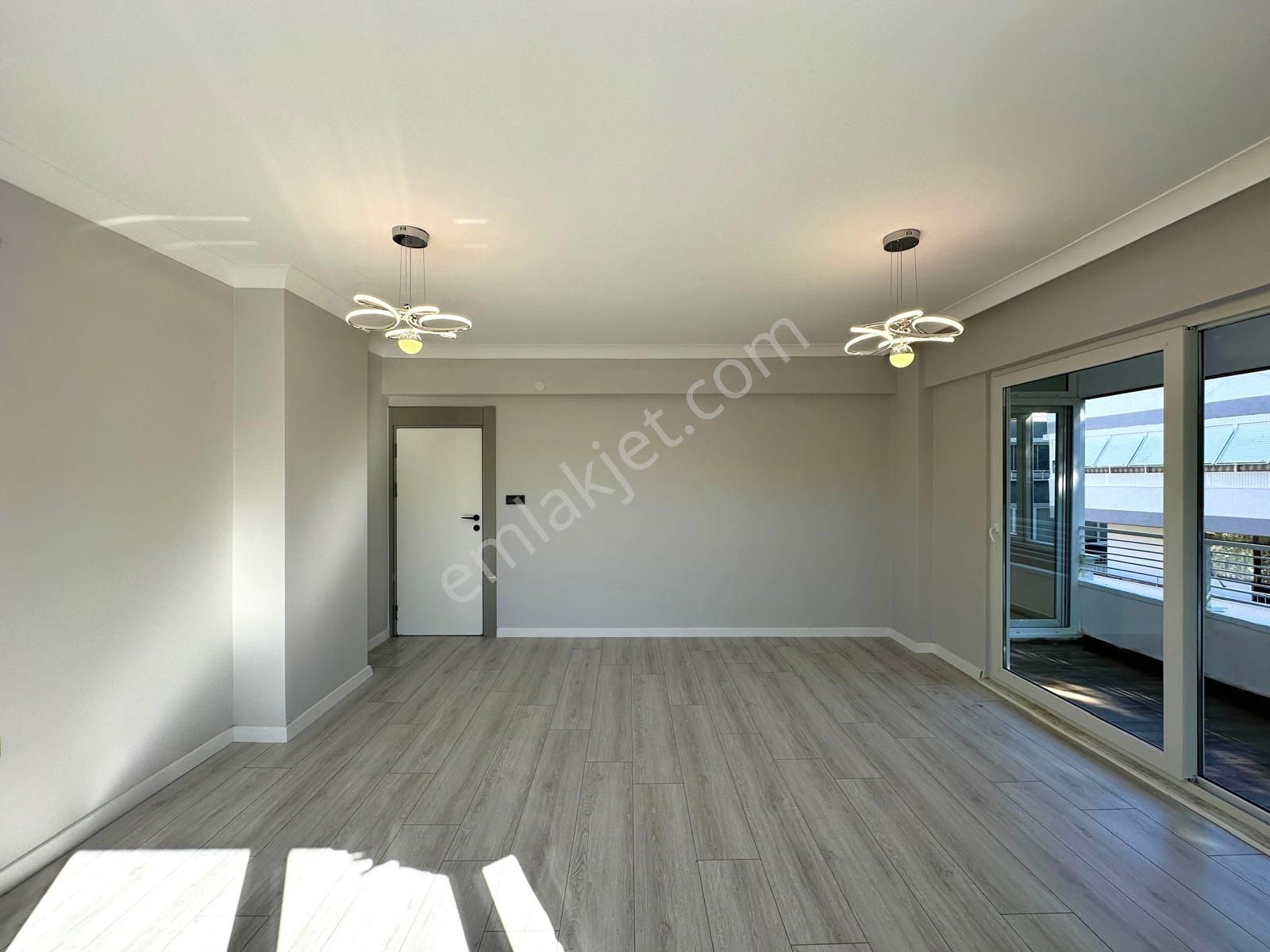 🏡 Referans'tan Akçay'da Şık Tasarımlı 2+1 Daire - Görsel 35