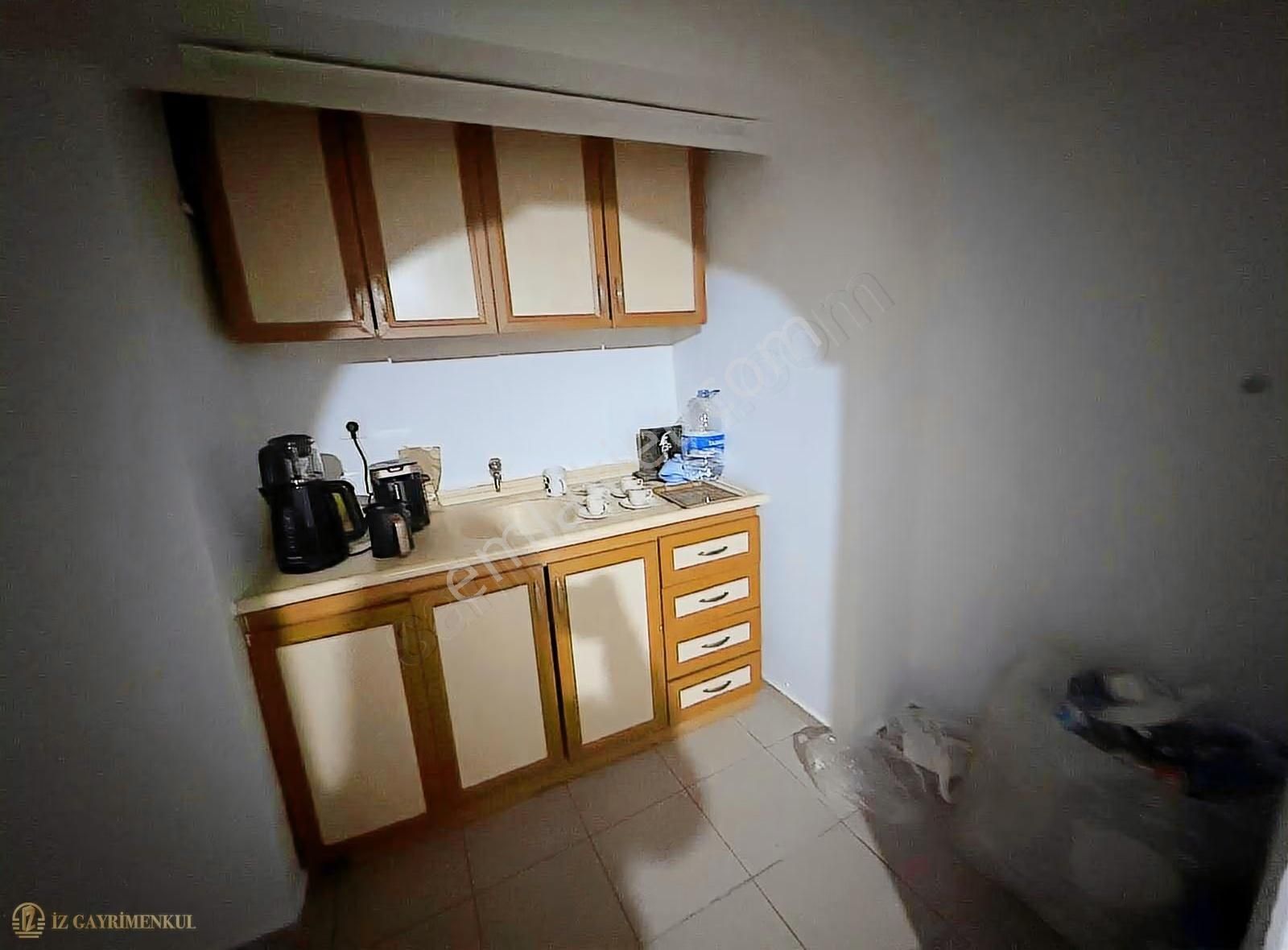 Çanakkale Merkez Belediyenin Karşısında Kiralık 2+1 Ofis - Görsel 13