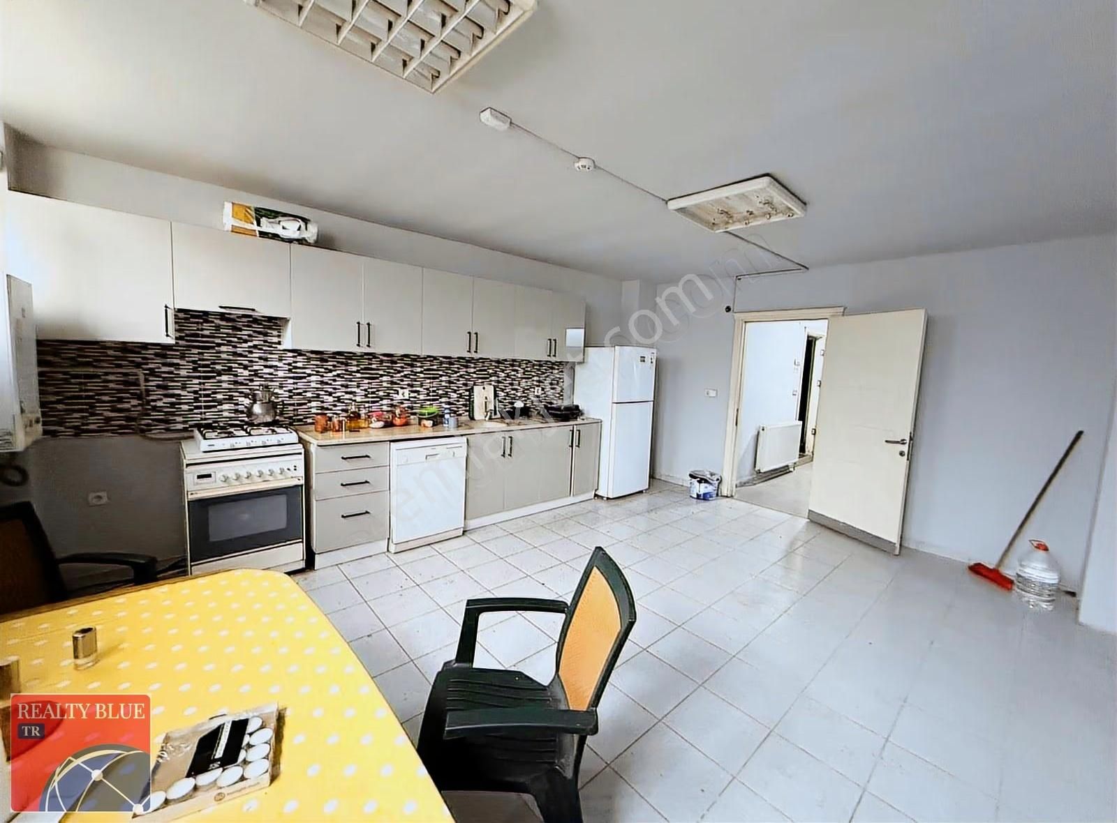 Gebze E5 Yanı Reklam Değeri Yüksek 1700 M2 Depo & Şhowrum - Görsel 21