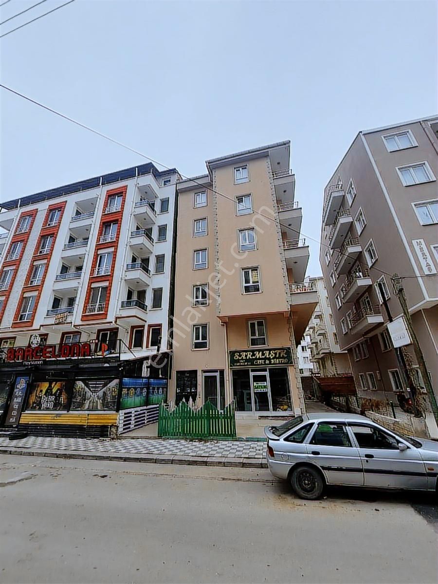 Araçla Takas Olur Dükkan Üstü Orta 2 Nolu 1+1 Daire - Görsel 10