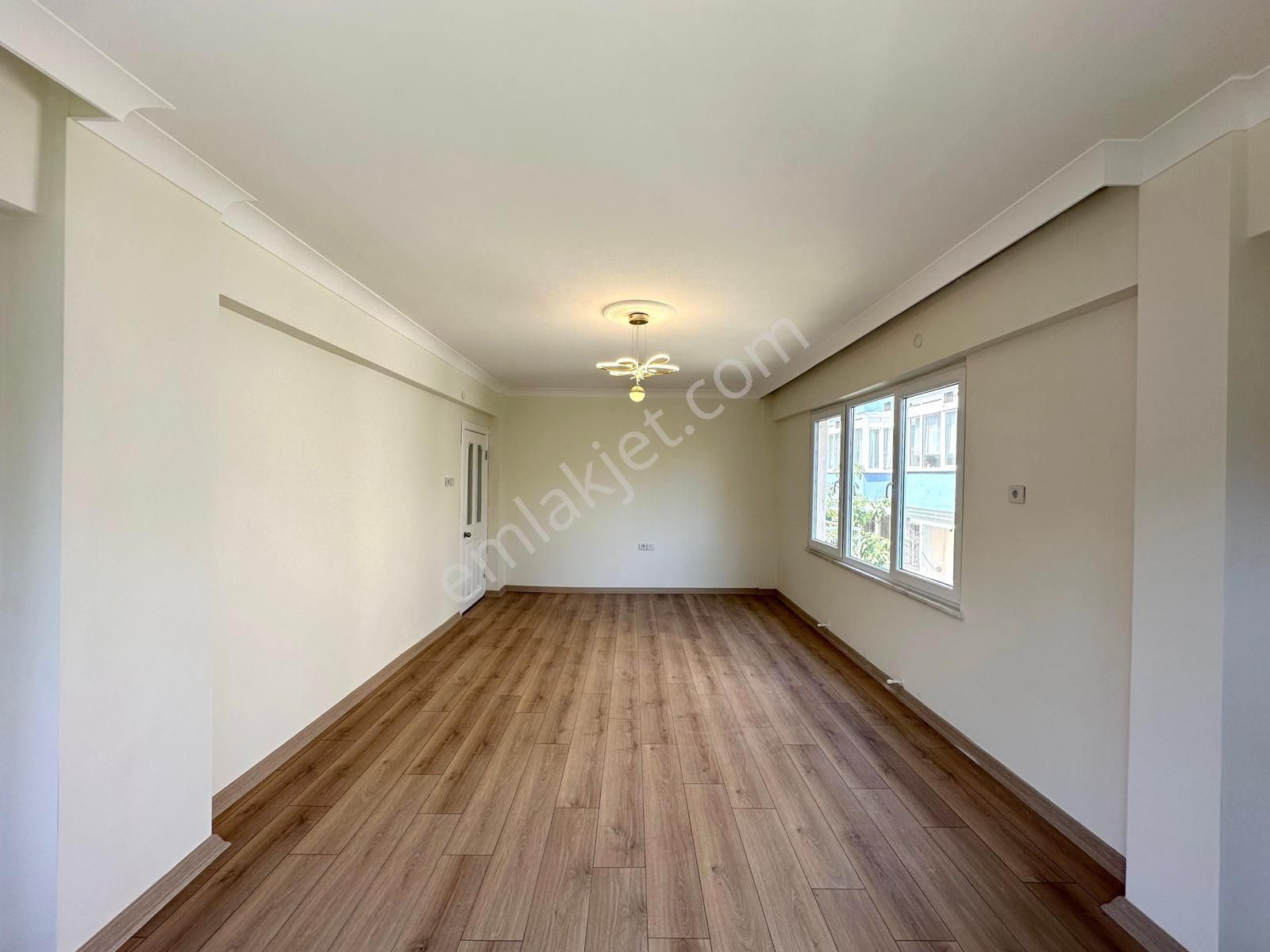 🏡 Referans'tan Yenimahalle'de Denize 50 Mt Ara Kat Şık Tasarımlı 3+1 Daire - Görsel 9