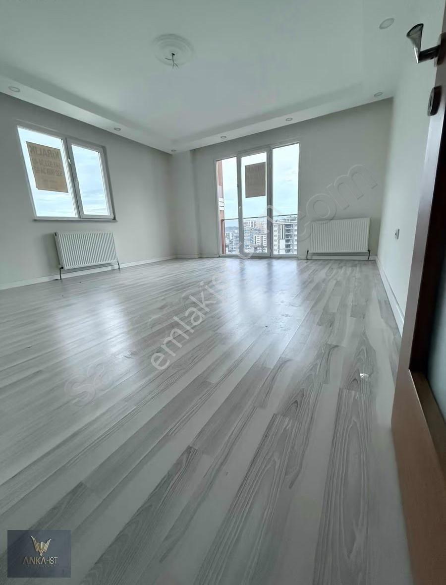 Fırsat! Tuzla Aydınlı'da Satılık 3+1 Ara Kat Daire!