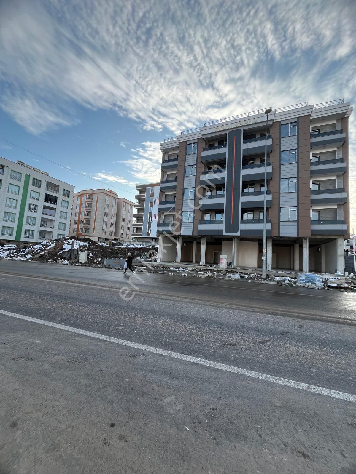 Seyrantepe Emlaktan Satılık 1+1 - Görsel 3