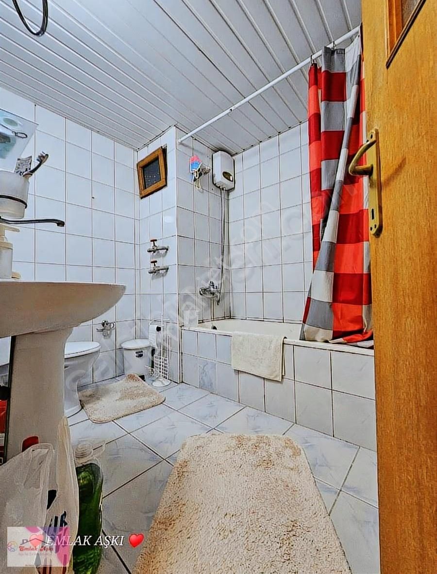 Kızıltoprak Güzeli Park Cephelı Acil Satılık - Görsel 7