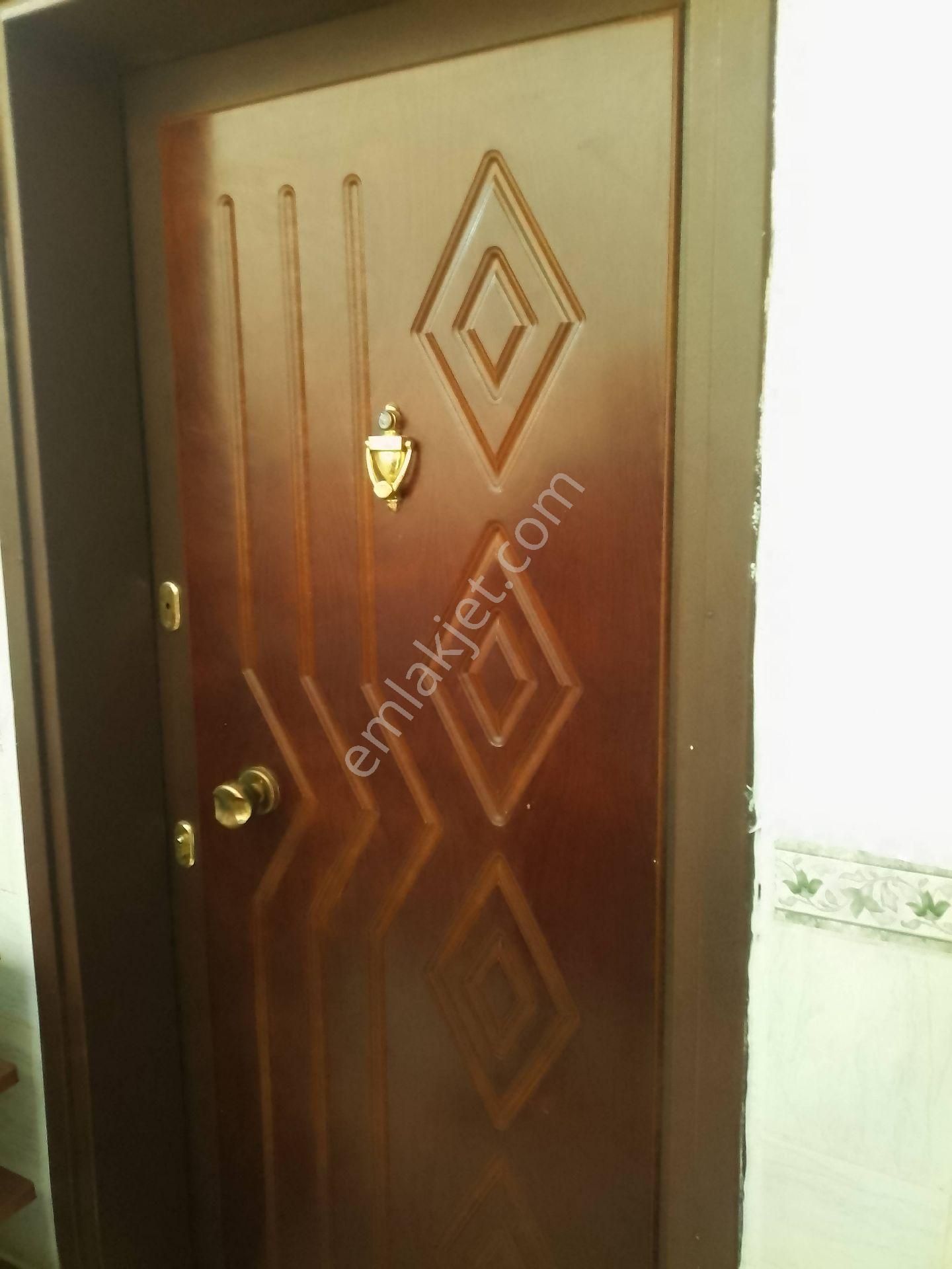 Akhisar Hürriyet Mahallesi'nde Satılık Daire