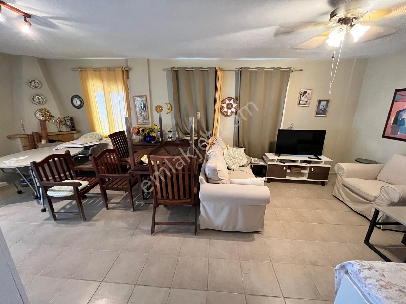 Denize Sıfır Eşyalı 4+1 Villa | Özel Plajlı | Mavi Su Sitesi - Görsel 10