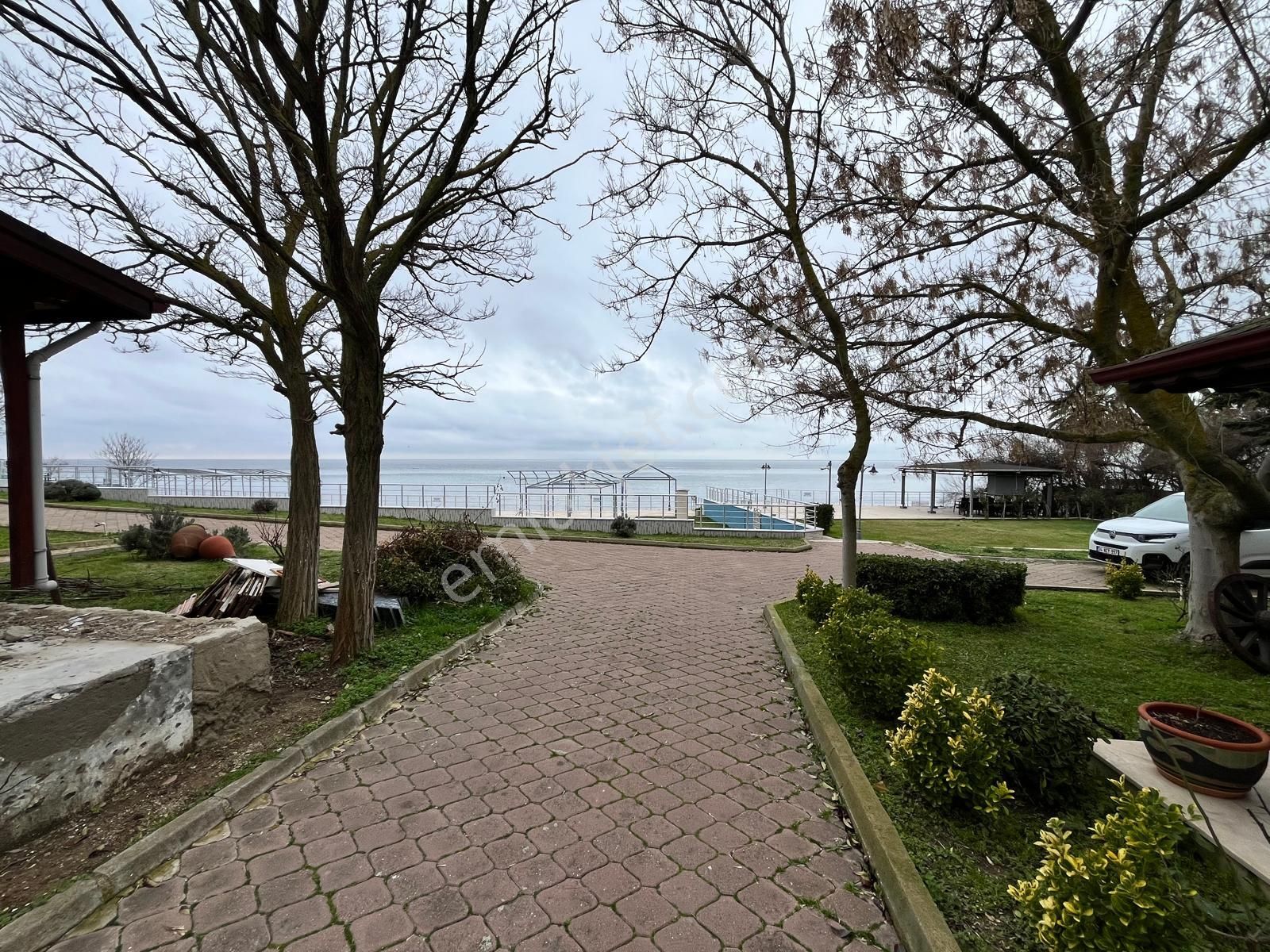 Denize Sıfır Eşyalı 4+1 Villa | Özel Plajlı | Mavi Su Sitesi - Görsel 28