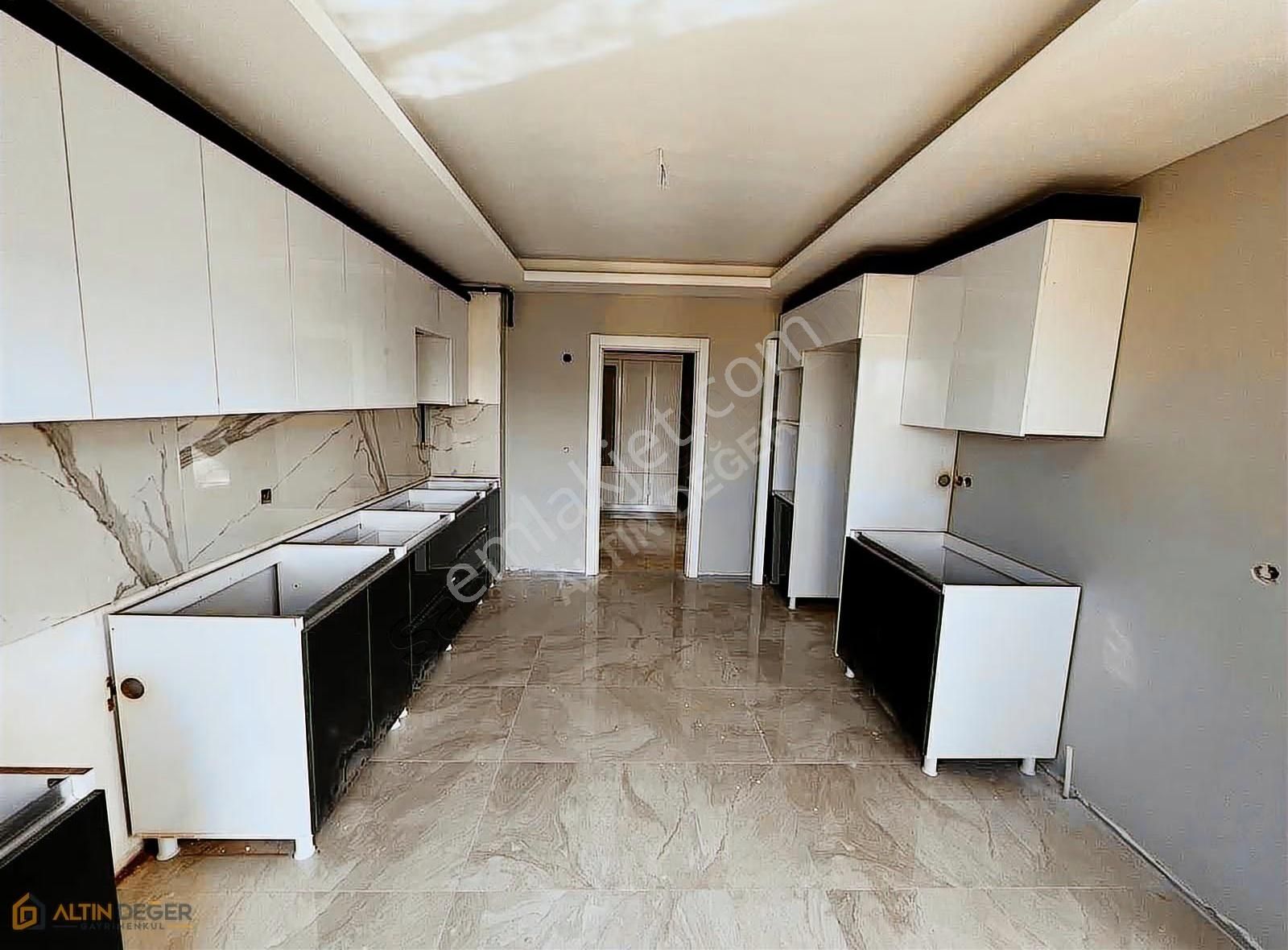 Şentepe Sol'da Park Manzaralı Lüks 3+1 Satılık Daire