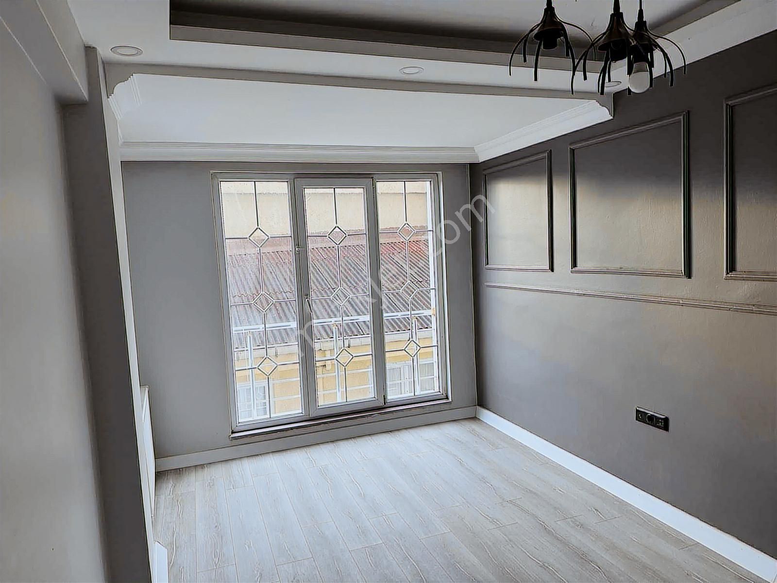 Esenyurt Hast. Yakın / 2+1 70 M2 / Ara Kat Asansör / Lüks Temiz - Görsel 2