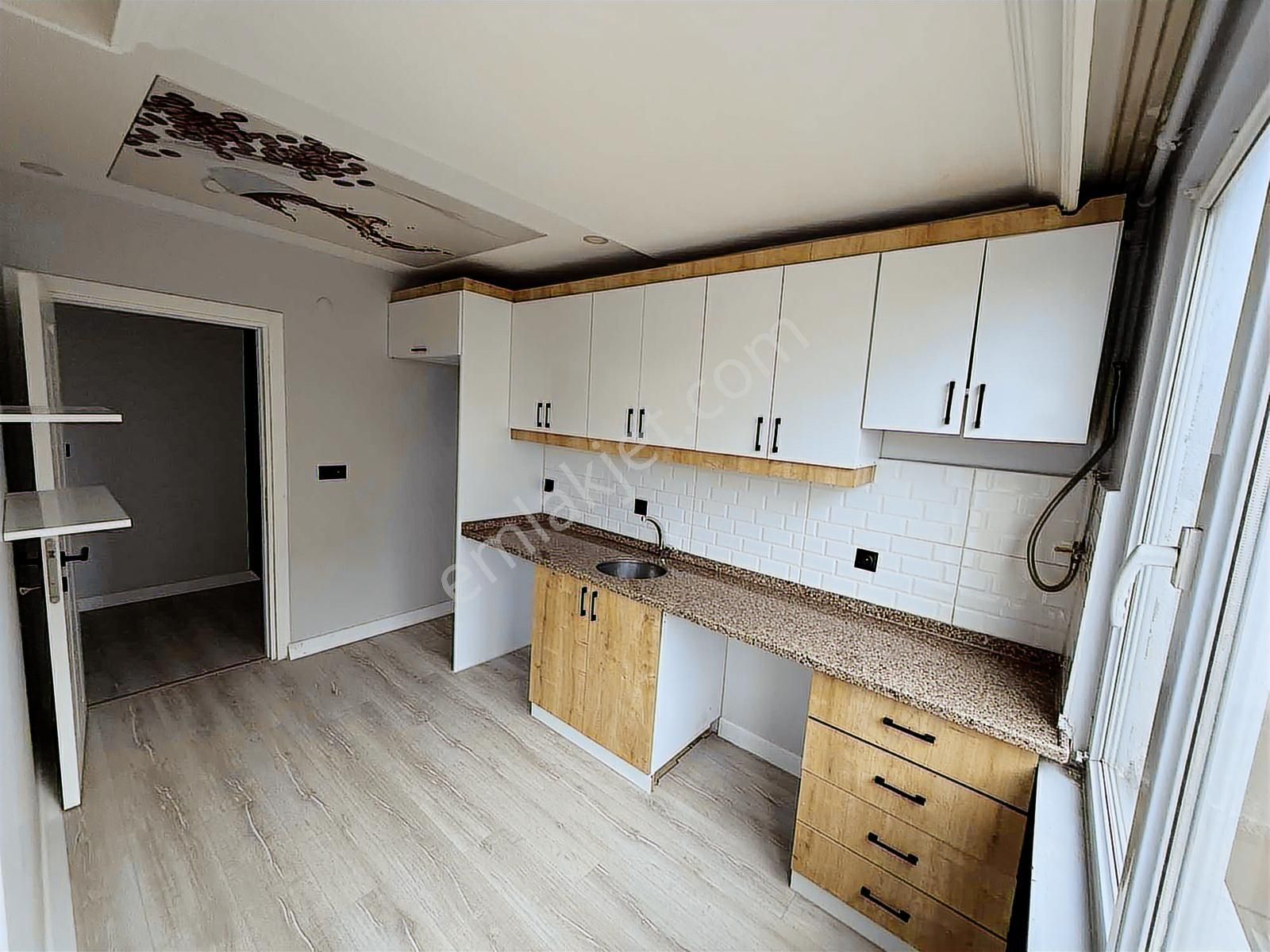 Esenyurt Hast. Yakın / 2+1 70 M2 / Ara Kat Asansör / Lüks Temiz - Görsel 9