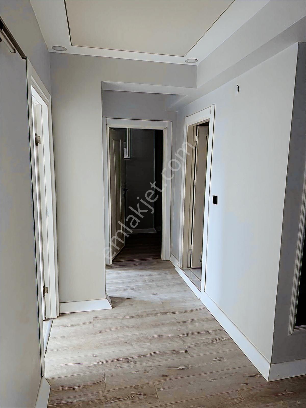 Esenyurt Hast. Yakın / 2+1 70 M2 / Ara Kat Asansör / Lüks Temiz - Görsel 12