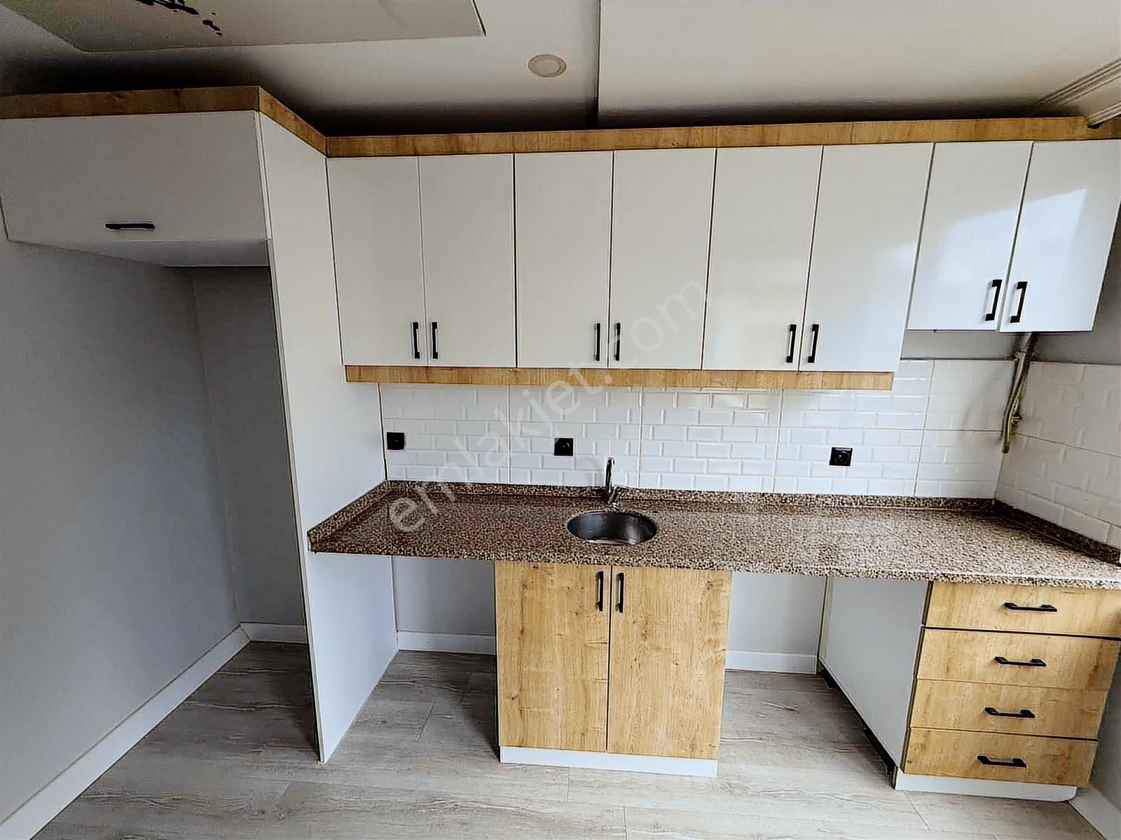 Esenyurt Hast. Yakın / 2+1 70 M2 / Ara Kat Asansör / Lüks Temiz - Görsel 33