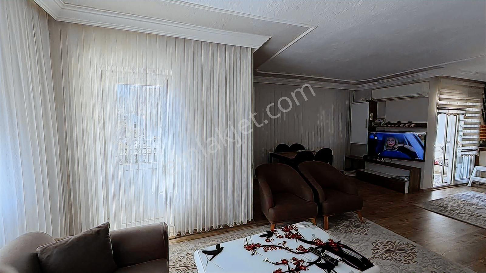 Pascha Emlak'tan Kuşadası Güzelçamlıda Satılık 3+1 Daire - Görsel 15