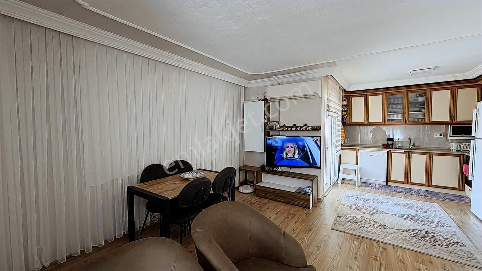 Pascha Emlak'tan Kuşadası Güzelçamlıda Satılık 3+1 Daire - Görsel 4