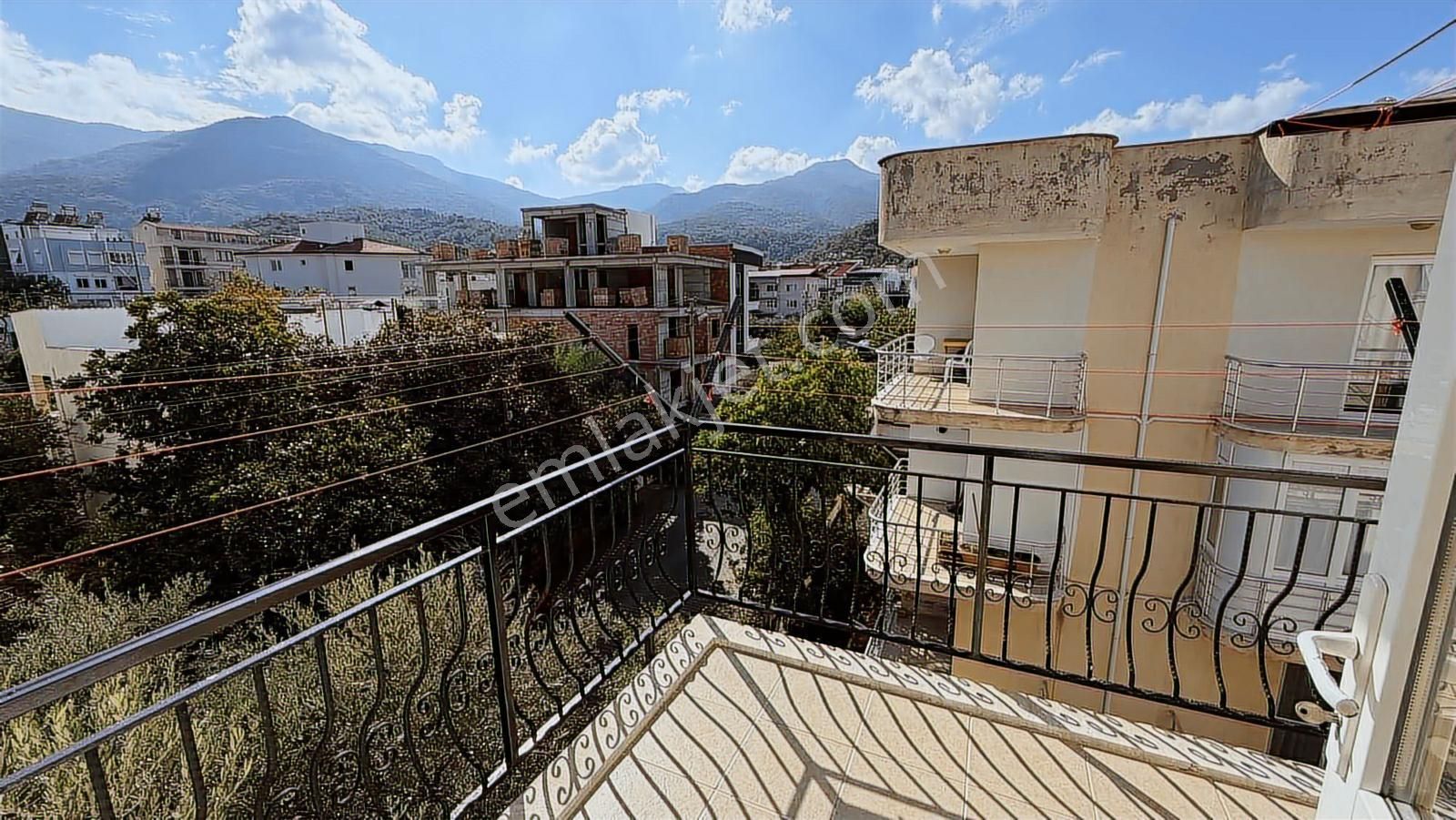 Pascha Emlak'tan Kuşadası Güzelçamlıda Satılık 3+1 Daire - Görsel 12