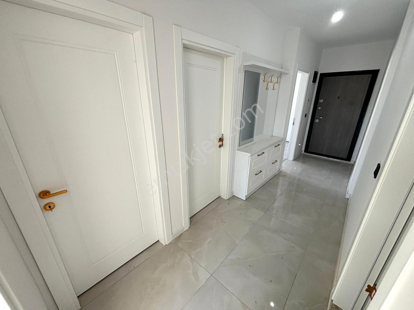 🏡 Referans'tan Altınkum'da Ön Cephe Modern Tasarımlı Sıfır 2+1 Daire - Görsel 8