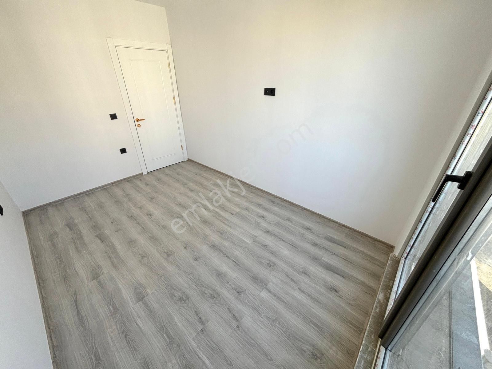 🏡 Referans'tan Altınkum'da Ön Cephe Modern Tasarımlı Sıfır 2+1 Daire - Görsel 22