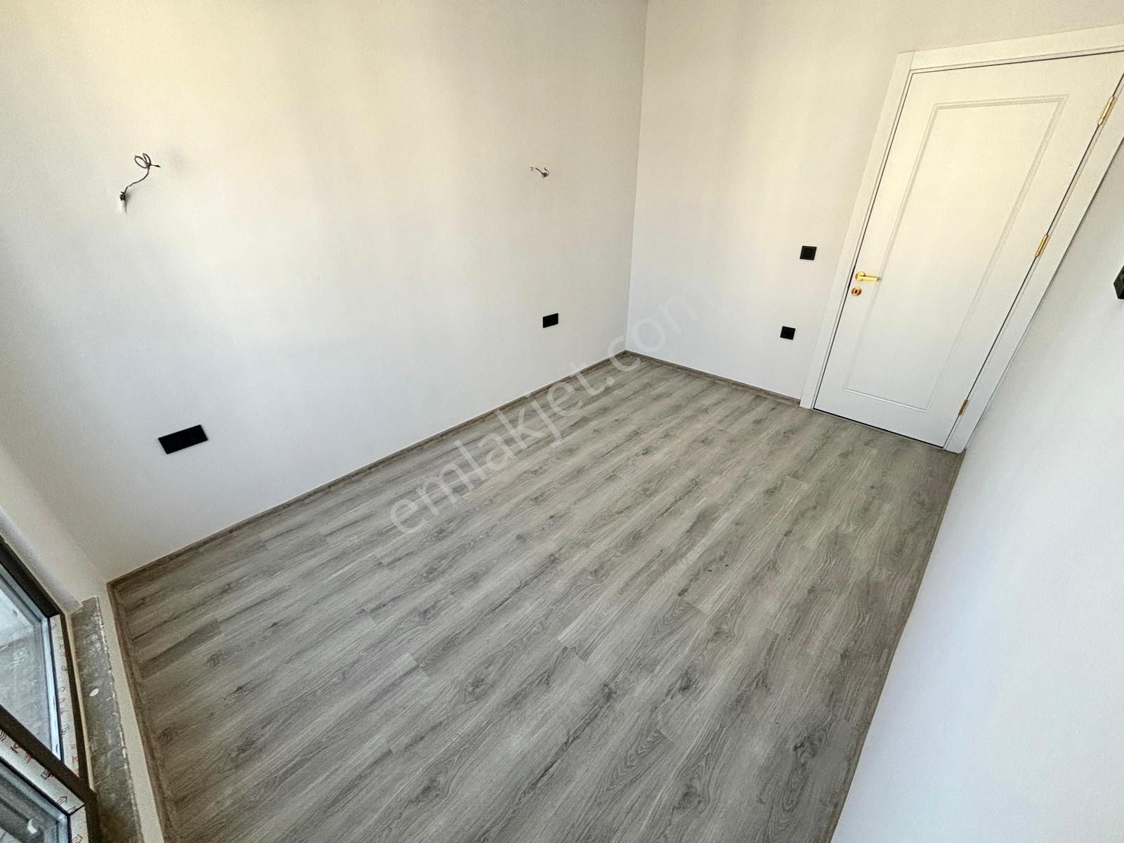 🏡 Referans'tan Altınkum'da Ön Cephe Modern Tasarımlı Sıfır 2+1 Daire - Görsel 6