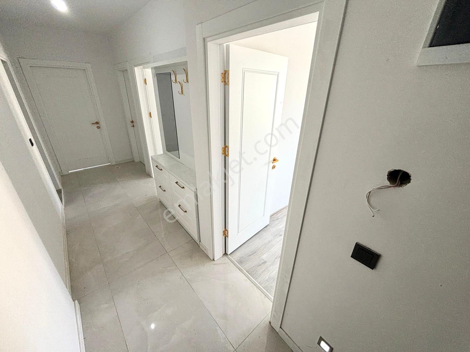 🏡 Referans'tan Altınkum'da Ön Cephe Modern Tasarımlı Sıfır 2+1 Daire - Görsel 7