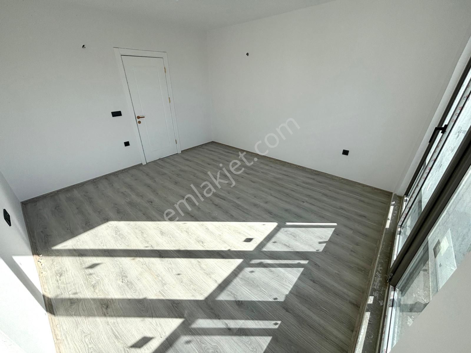 🏡 Referans'tan Altınkum'da Ön Cephe Modern Tasarımlı Sıfır 2+1 Daire - Görsel 27