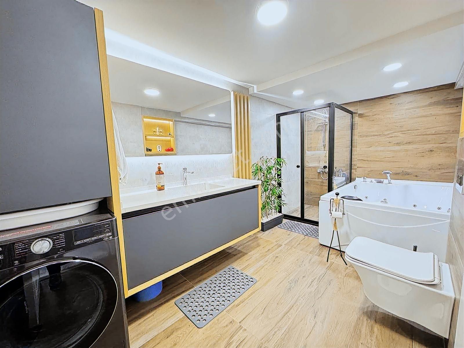 Fb Gayrimenkul'den Mükemmel Lokasyonda Geniş 3+1 Satılık Daire - Görsel 3