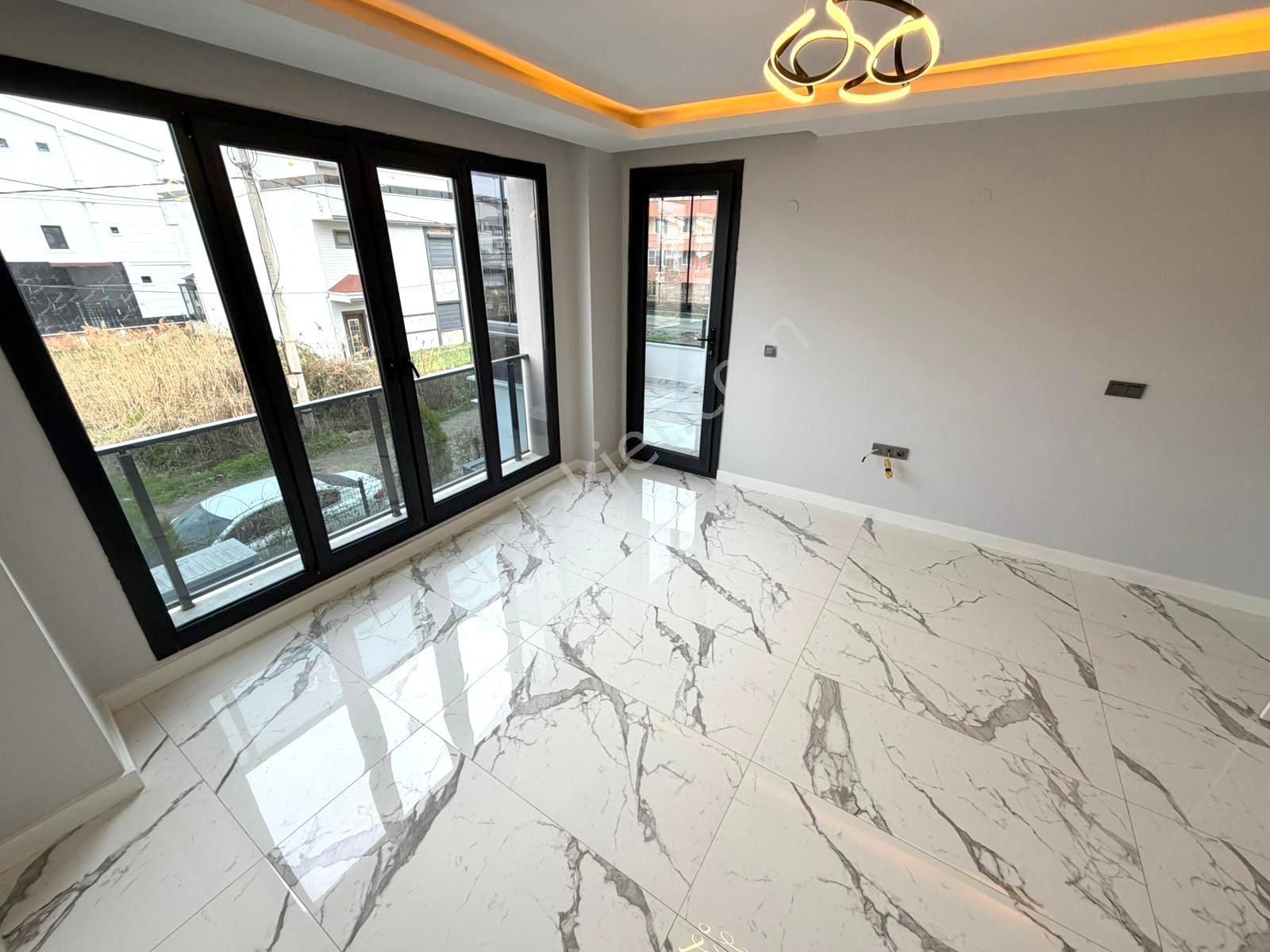 🏡 Referans'tan Akçay'da Kredili Ara Kat Ön Cephe Cam Balkonlu 1+1 Daire - Görsel 28