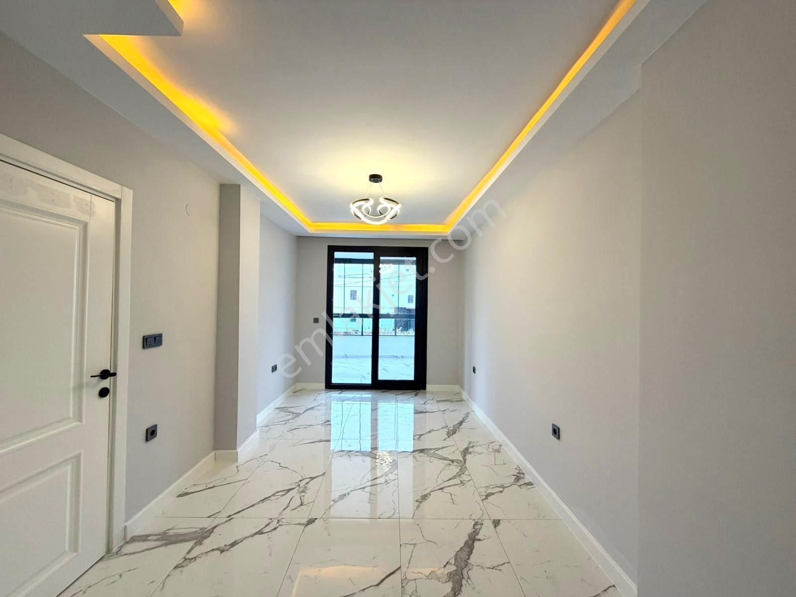 🏡 Referans'tan Akçay'da Kredili Ara Kat Ön Cephe Cam Balkonlu 1+1 Daire - Görsel 16