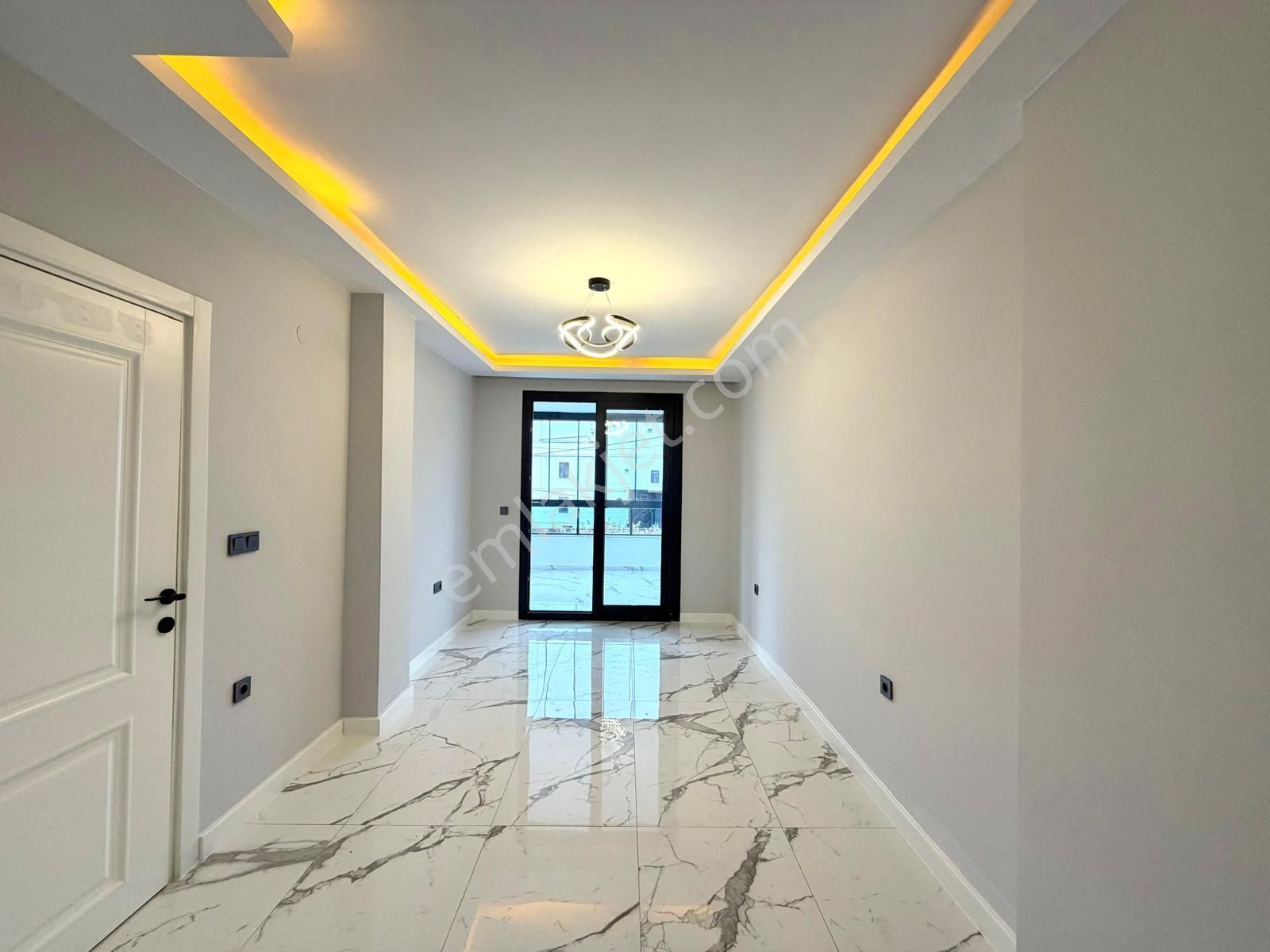 🏡 Referans'tan Akçay'da Kredili Ara Kat Ön Cephe Cam Balkonlu 1+1 Daire - Görsel 34