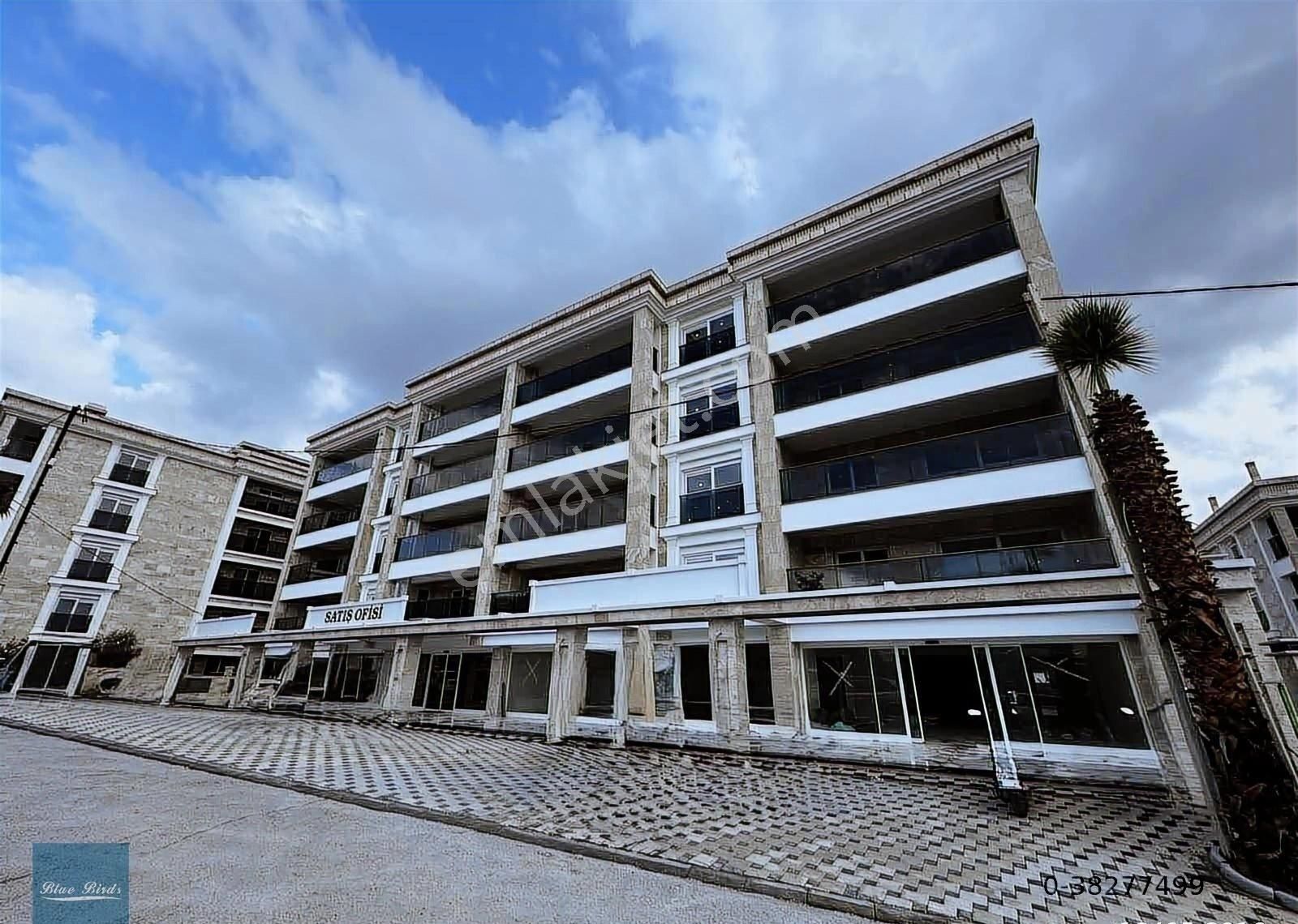 Ege Mahallesi Deniz Manzaralı 2+1 Daire