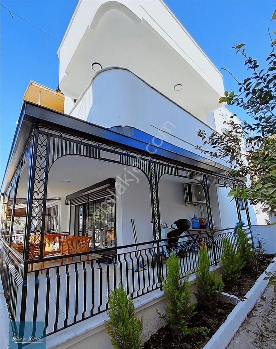 Kuşadası Satılık.yılancı Burnu. 3+1 Tripleks 150 M² Yazlık - Görsel 7