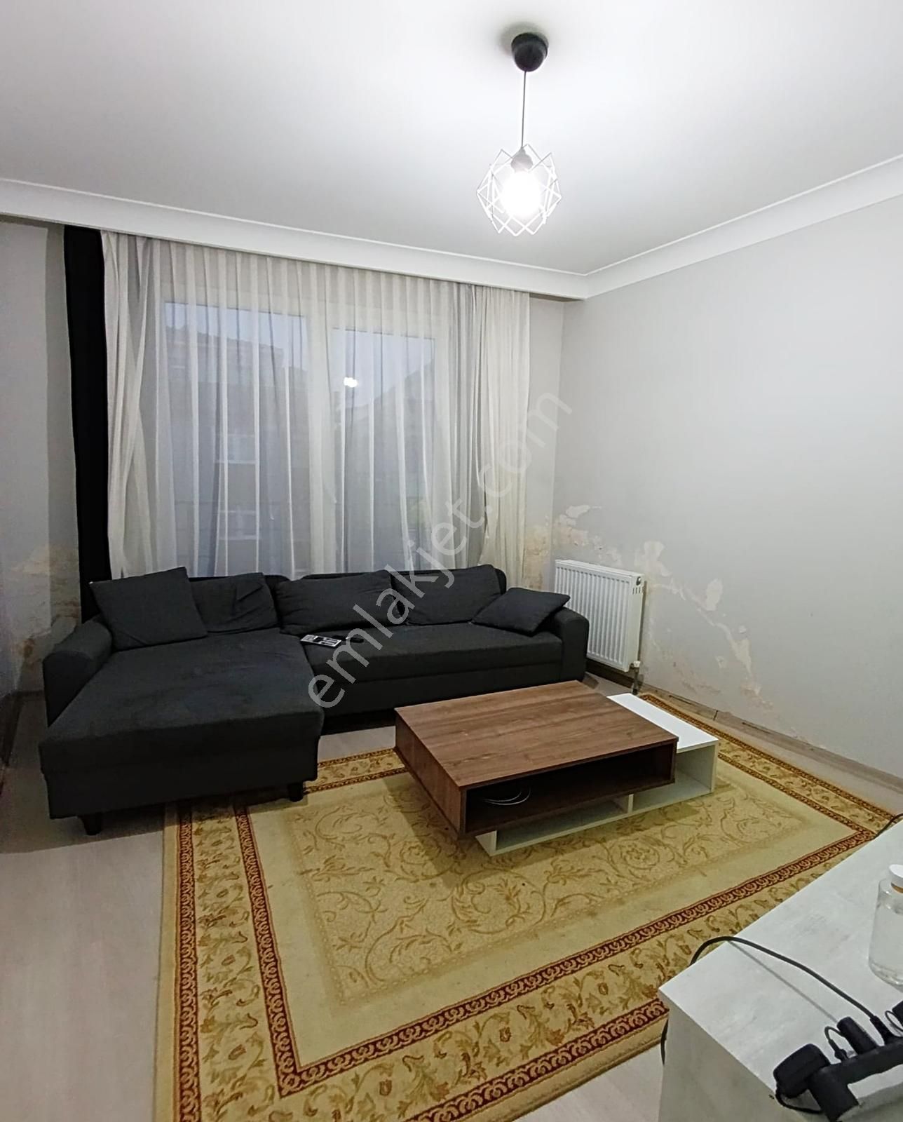 Cennet Mah'de İskanlı Yeni Binada 4. Kat 2+1 Ön Cephe Daire...