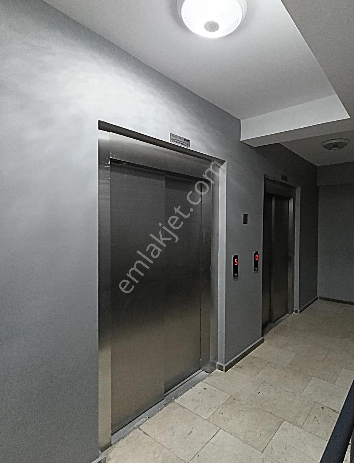 Cennet Mah'de İskanlı Yeni Binada 4. Kat 2+1 Ön Cephe Daire... - Görsel 9