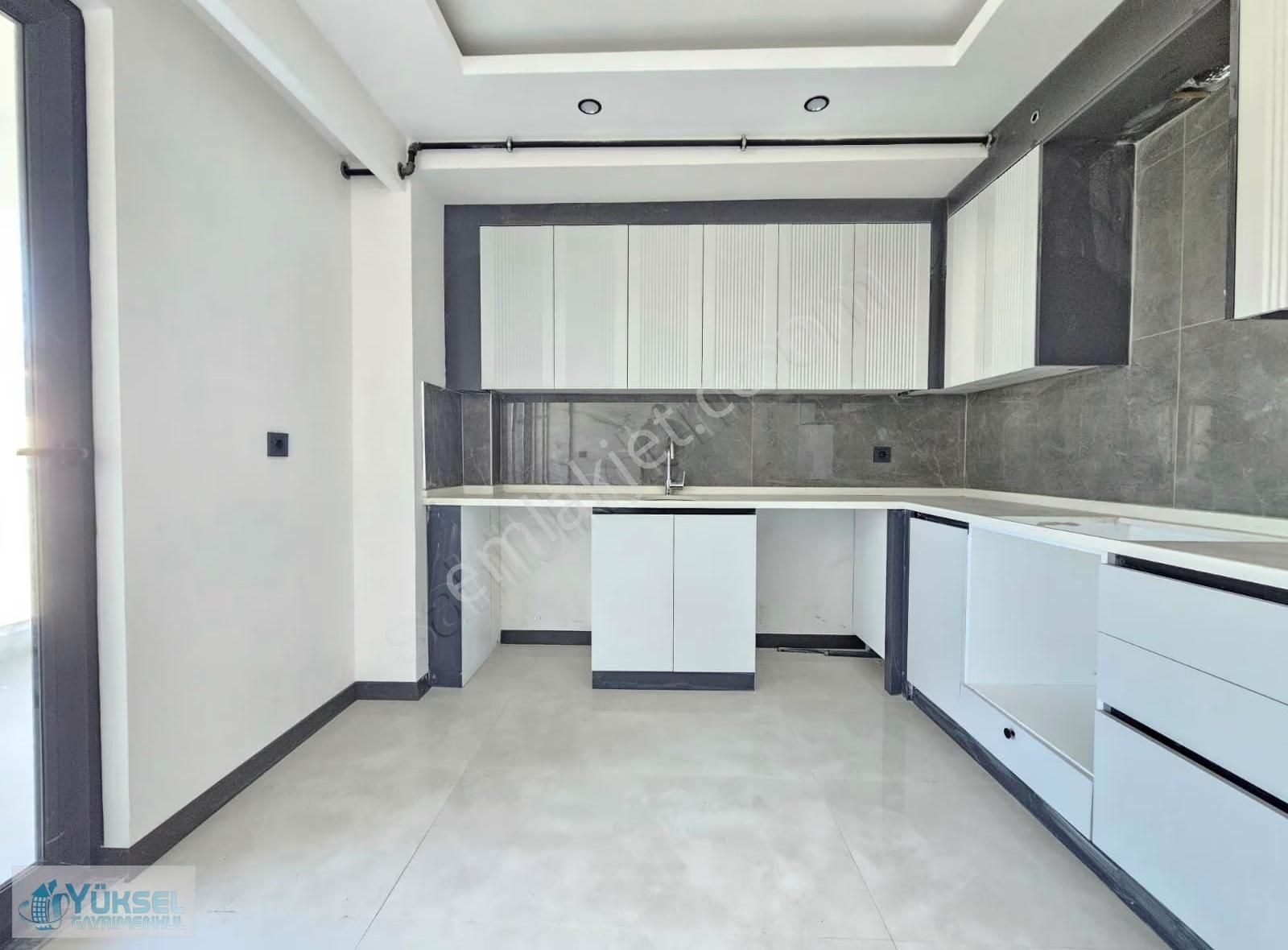 Yüksel'den Hükümet Konağına Yakın Lüks Satılık Fırsat Daireler