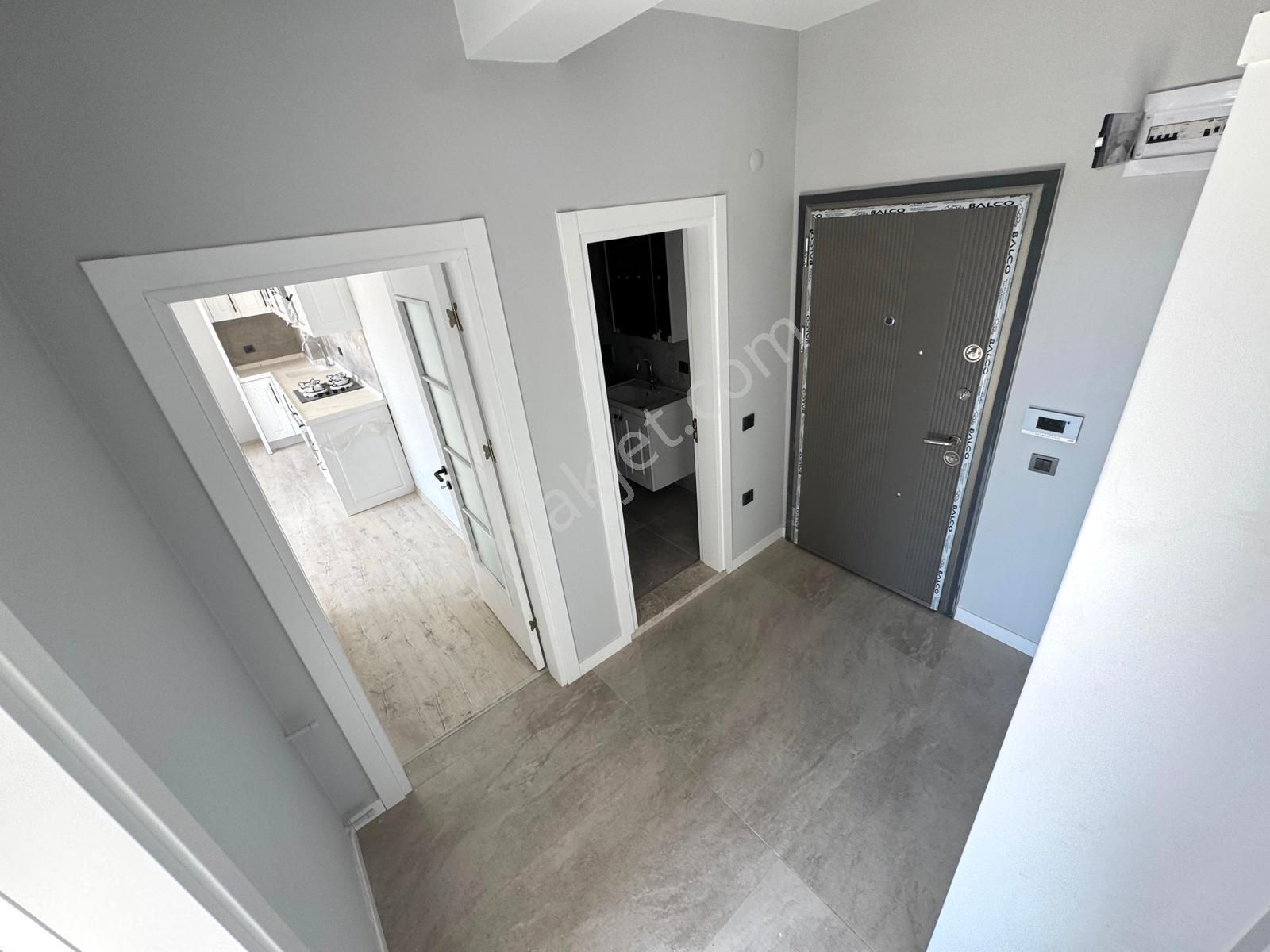 🏡 Referans'tan Akçay'da Ön Cephe Doğalgazlı 2+1 Daire - Görsel 17