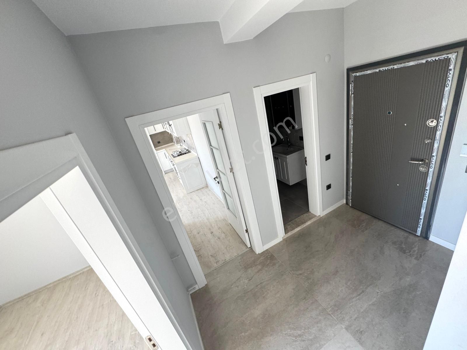 🏡 Referans'tan Akçay'da Ön Cephe Doğalgazlı 2+1 Daire - Görsel 14