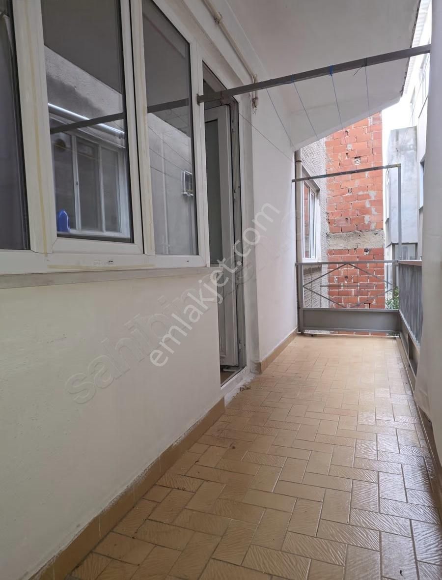 İhsaniye Karaman Mahallesi Tuna Caddesinde Geniş Ve Bakımlı 2 - Görsel 7