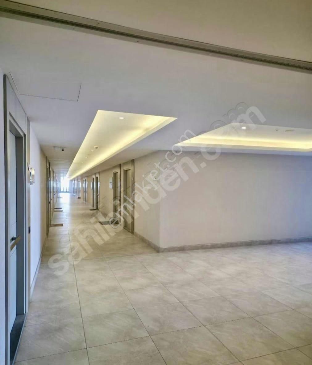 Yüksek Tabela Değerli, 120 M² Net Merkezi Konumda Satılık Ofis - Görsel 31