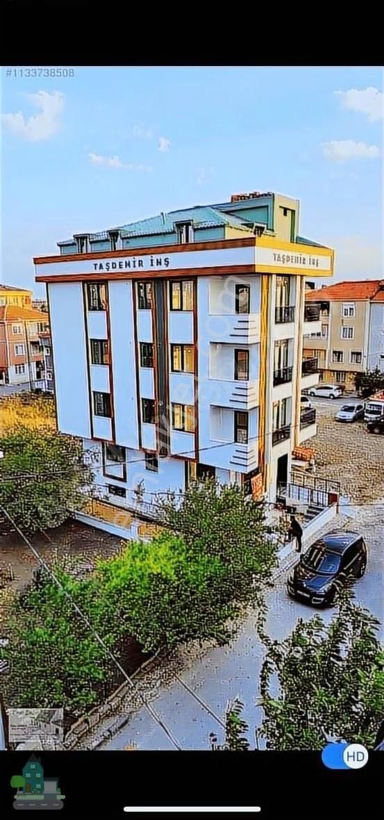 Satılık 3+1 Daire Gürpınar Merkez