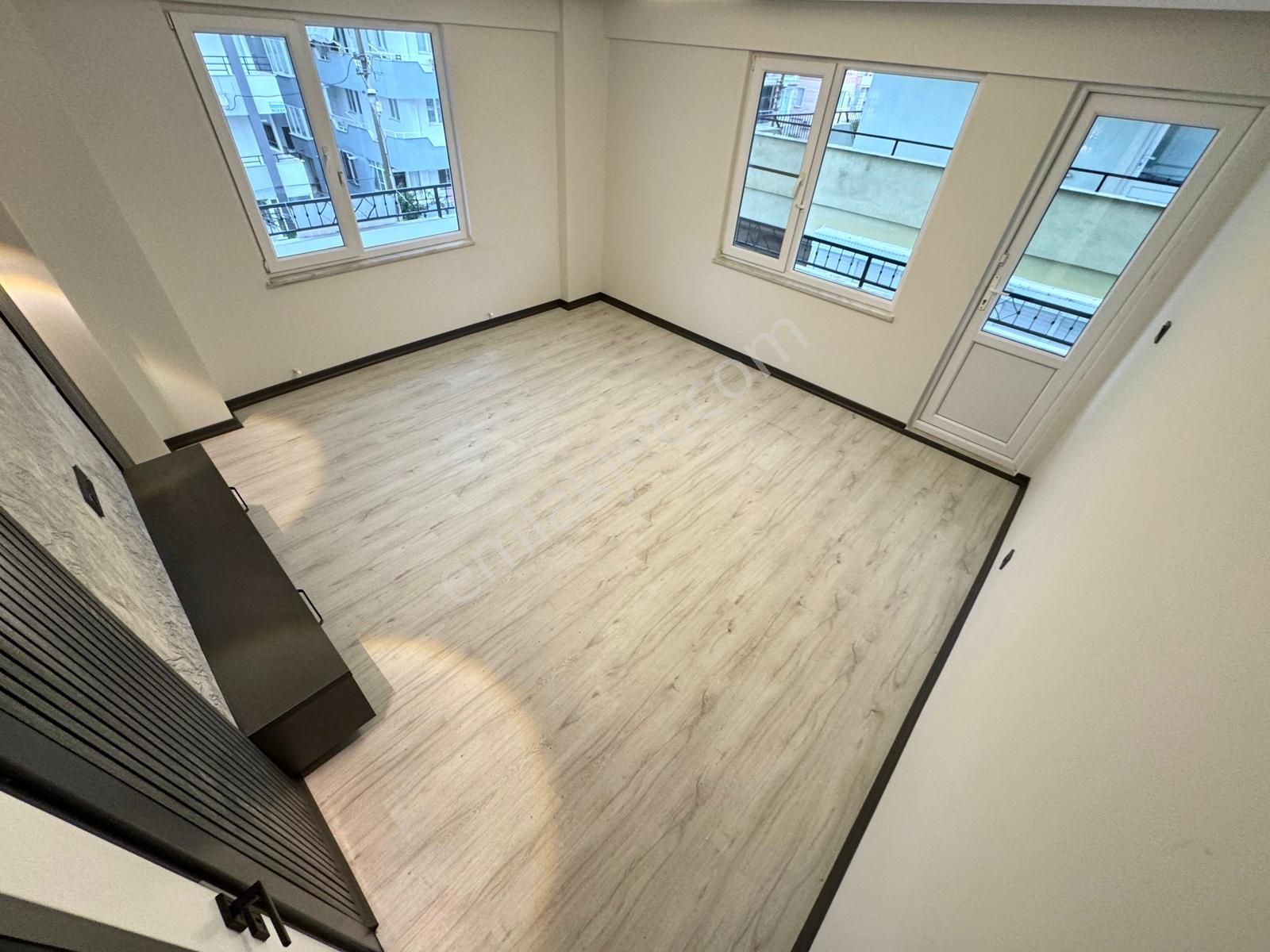 🏡 Referans'tan Sarıkız'da Ara Kat Ayrı Mutfak 2+1 Daire - Görsel 2