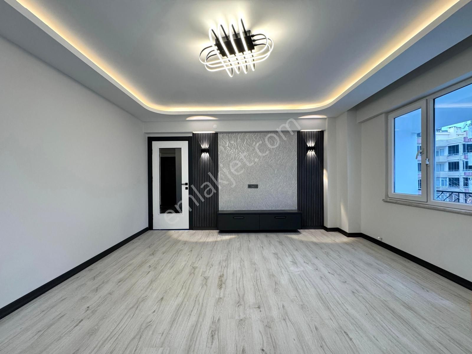 🏡 Referans'tan Sarıkız'da Ara Kat Ayrı Mutfak 2+1 Daire - Görsel 10