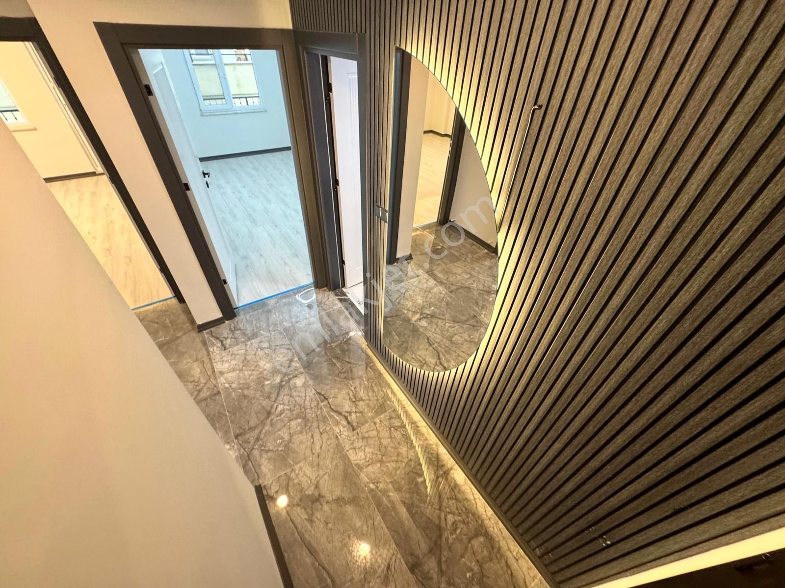 🏡 Referans'tan Sarıkız'da Ara Kat Ayrı Mutfak 2+1 Daire - Görsel 5