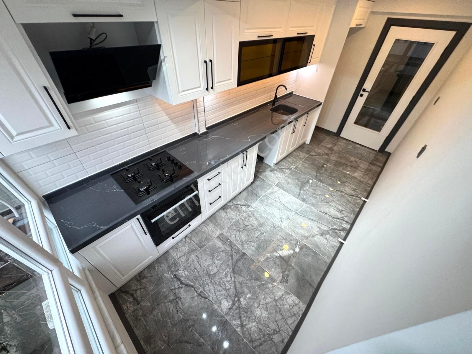 🏡 Referans'tan Sarıkız'da Ara Kat Ayrı Mutfak 2+1 Daire - Görsel 27