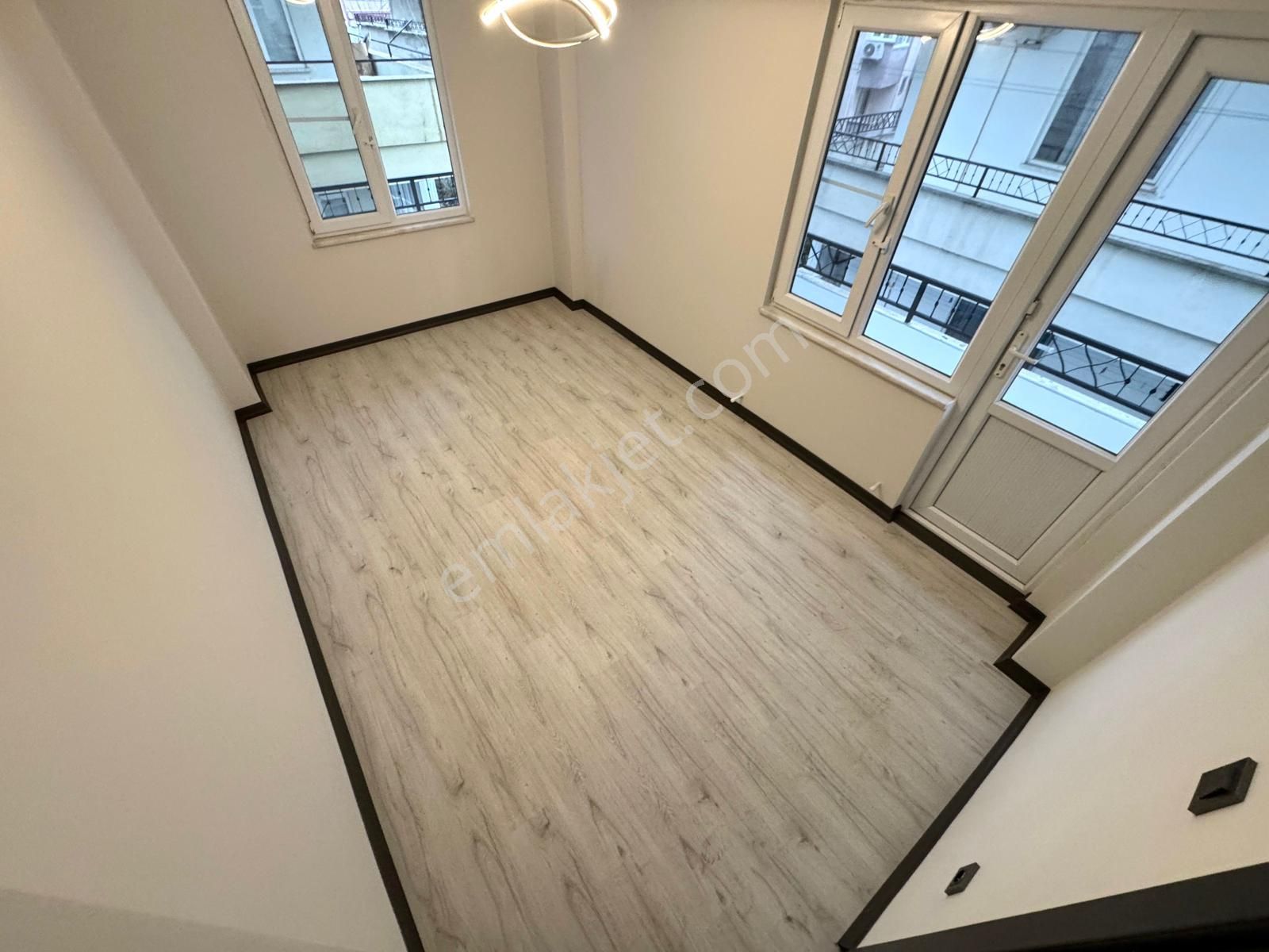 🏡 Referans'tan Sarıkız'da Ara Kat Ayrı Mutfak 2+1 Daire - Görsel 24