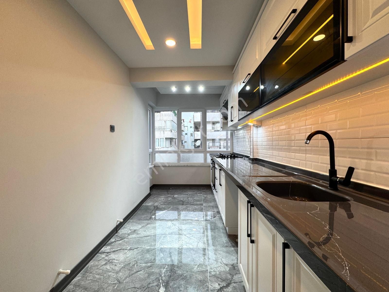 🏡 Referans'tan Sarıkız'da Ara Kat Ayrı Mutfak 2+1 Daire - Görsel 29