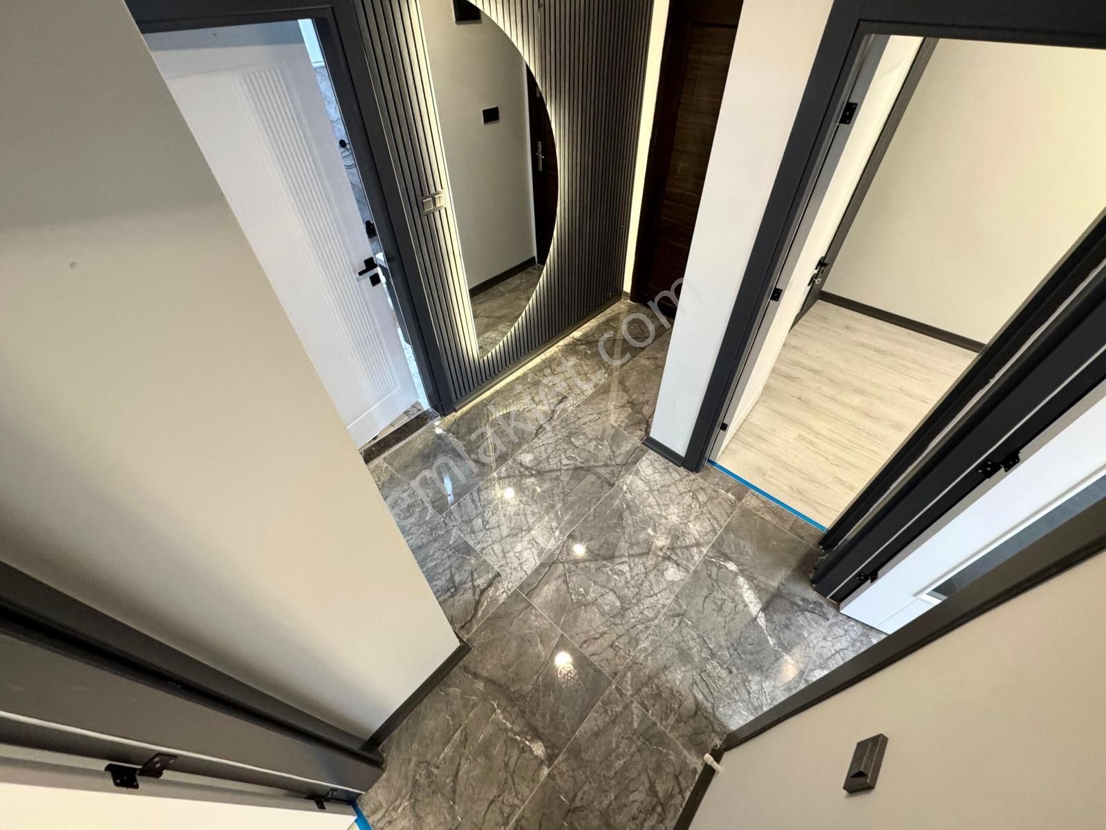 🏡 Referans'tan Sarıkız'da Ara Kat Ayrı Mutfak 2+1 Daire - Görsel 15