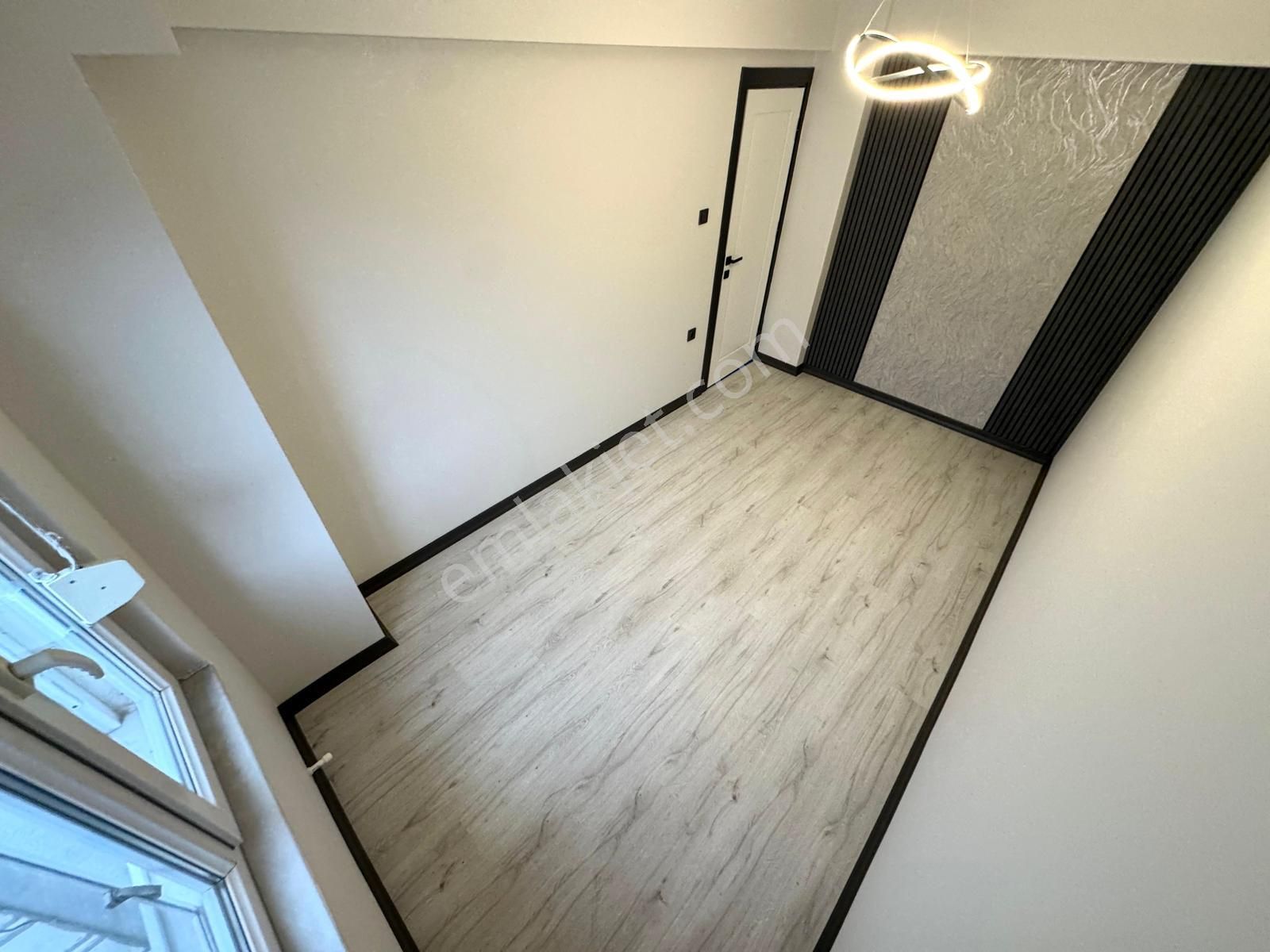 🏡 Referans'tan Sarıkız'da Ara Kat Ayrı Mutfak 2+1 Daire - Görsel 14