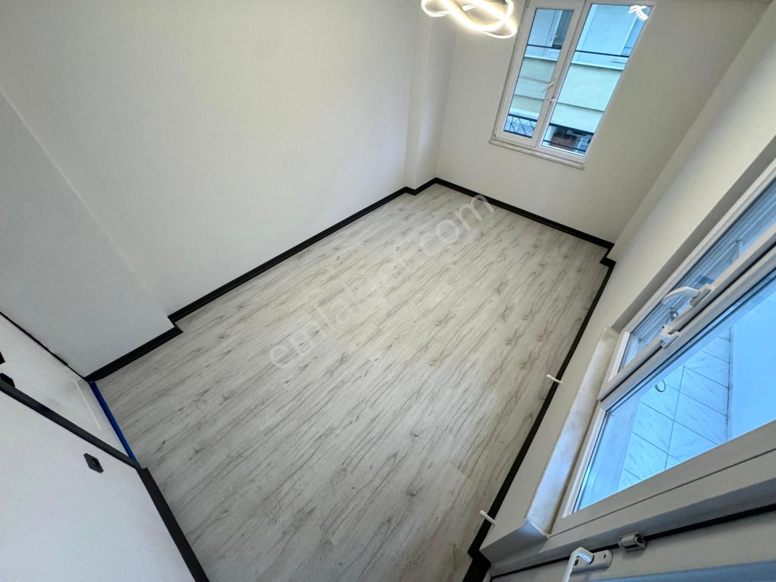 🏡 Referans'tan Sarıkız'da Ara Kat Ayrı Mutfak 2+1 Daire - Görsel 18